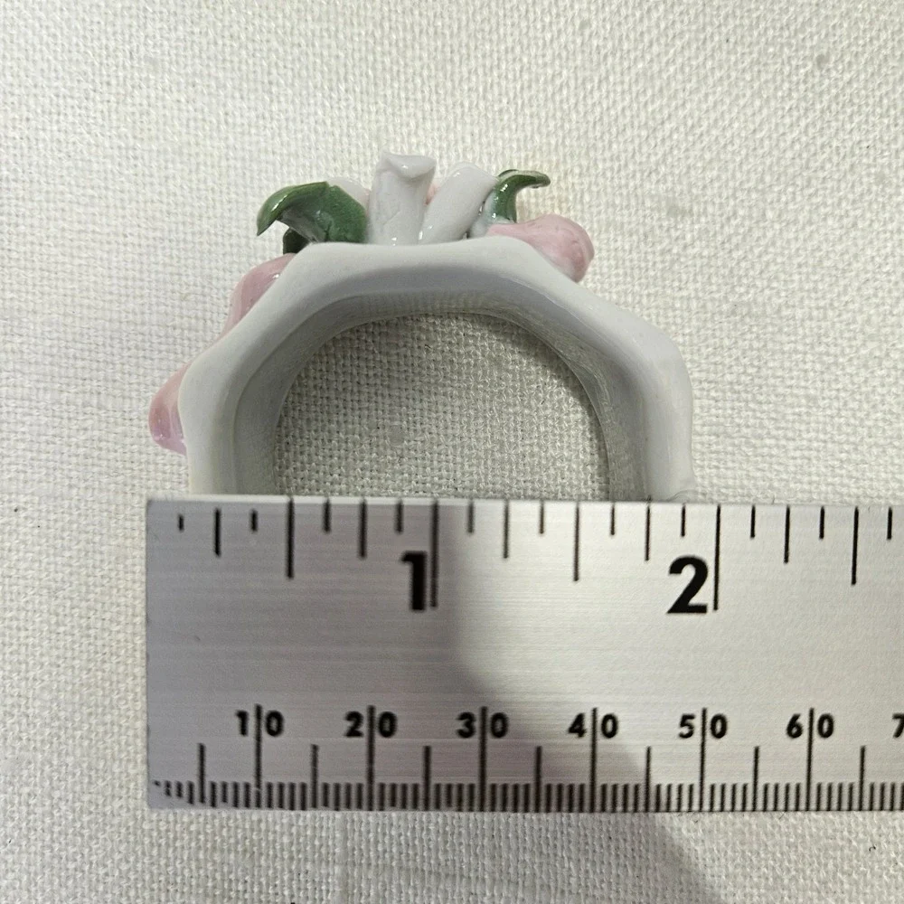 Vintage VTG Napkin Rings Set of 6 White Floral Porcelain Table Decor Cottagecore